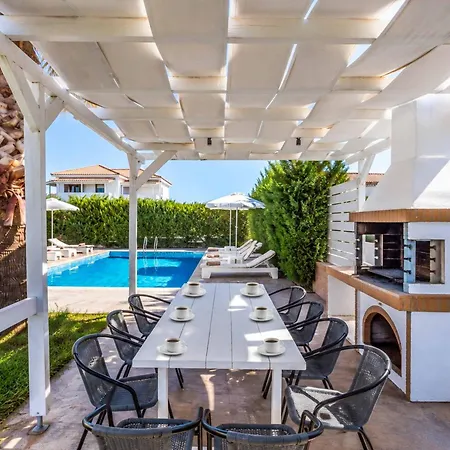 Villa Orchard *
